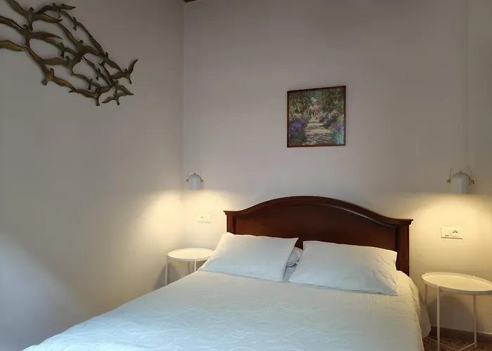 Mid Century Character House In Argostoli